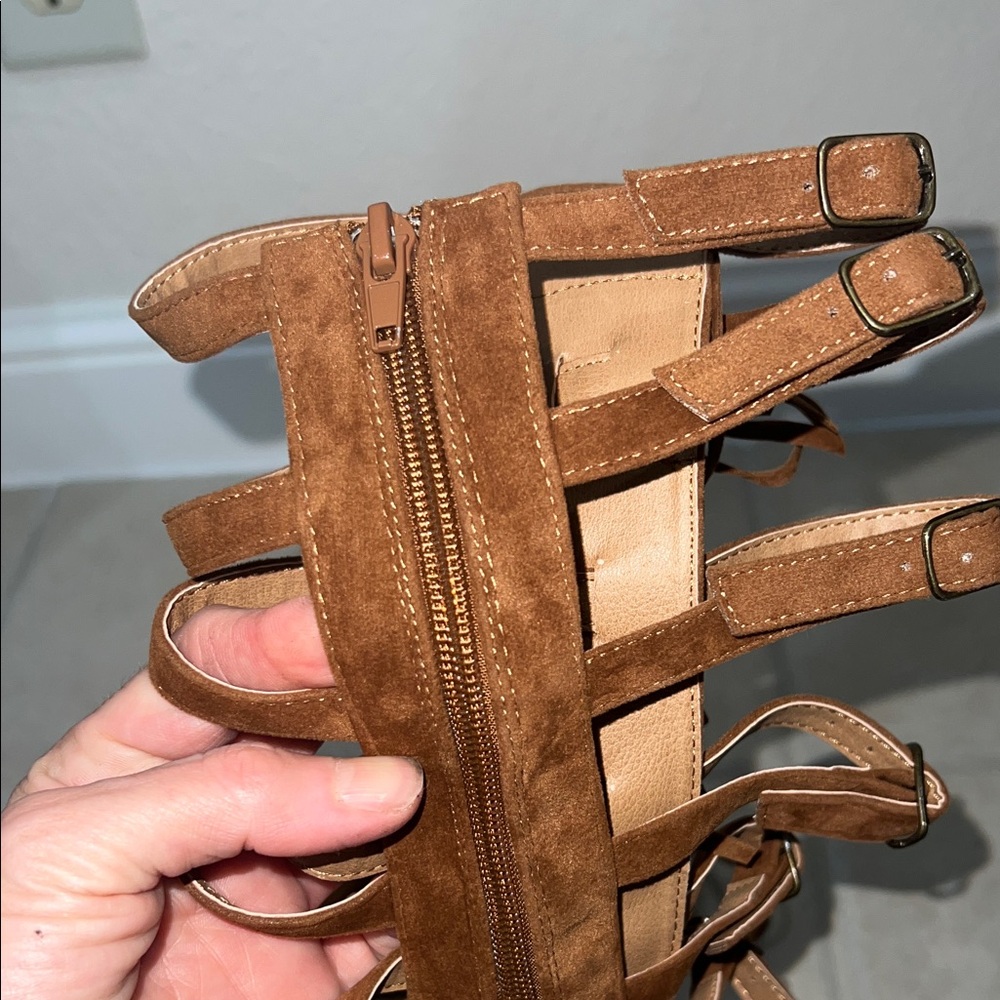 Brown Fringe Gladiator Sandals NEW Size 7 - Picture 12 of 15